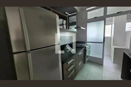 Apartamento à venda com 80m², 3 quartos e 2 vagasCozinha