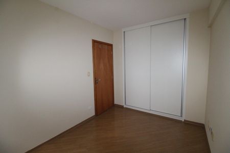 Apartamento para alugar com 80m², 2 quartos e 2 vagasQuarto