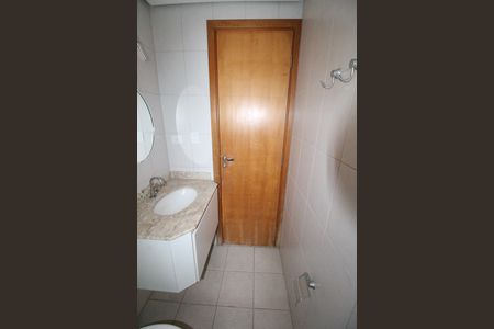 Apartamento para alugar com 80m², 2 quartos e 2 vagasBanheiro