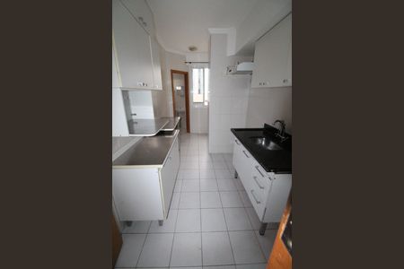 Apartamento para alugar com 80m², 2 quartos e 2 vagasCozinha