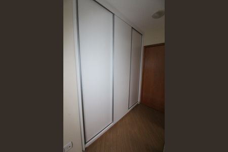 Apartamento para alugar com 80m², 2 quartos e 2 vagasSuíte