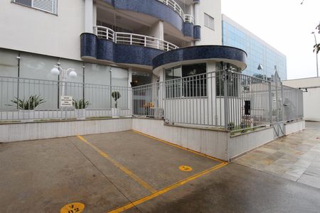 Apartamento para alugar com 80m², 2 quartos e 2 vagasPortaria