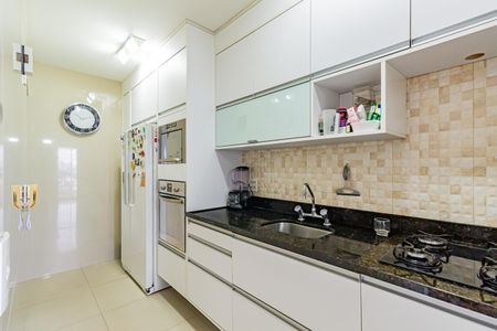 Apartamento à venda com 100m², 3 quartos e 2 vagasCozinha