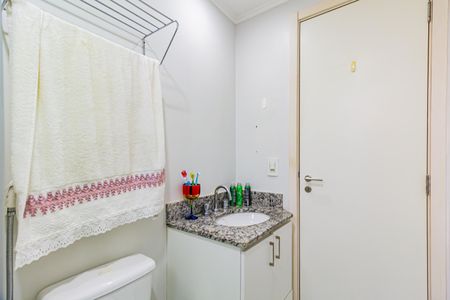 Apartamento à venda com 100m², 3 quartos e 2 vagasBanheiro da Suíte