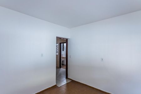 Casa para alugar com 70m², 1 quarto e 1 vaga Casa para alugar com 70m², 1 quarto e 1 vagaSala
