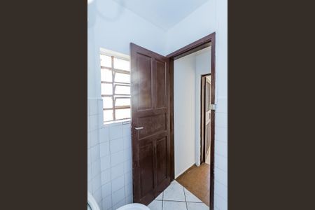 Casa para alugar com 70m², 1 quarto e 1 vaga Casa para alugar com 70m², 1 quarto e 1 vagaBanheiro