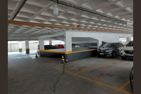 Apartamento para alugar com 58m², 2 quartos e 1 vaga Apartamento para alugar com 58m², 2 quartos e 1 vagaÁrea comum - Estacionamento