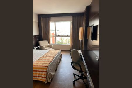 Sala/quarto de kitnet/studio para alugar com 1 quarto, 28m² em Serra, Belo Horizonte