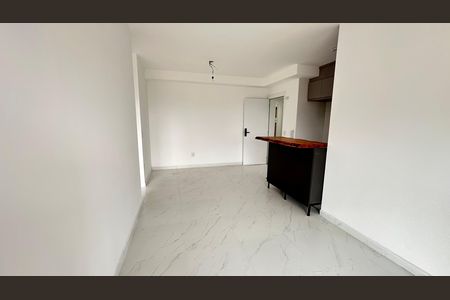 Apartamento para alugar com 67m², 2 quartos e 1 vaga