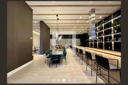 Apartamento para alugar com 67m², 2 quartos e 1 vaga