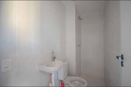 Apartamento para alugar com 32m², 2 quartos e sem vaga Apartamento para alugar com 32m², 2 quartos e sem vagaBanheiro