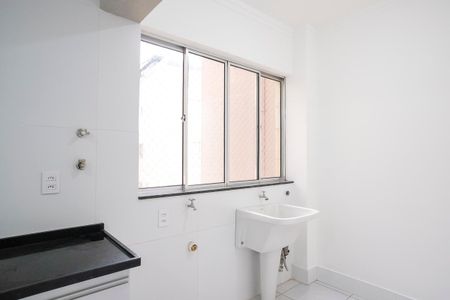Apartamento para alugar com 67m², 2 quartos e 1 vagaÁrea de serviço