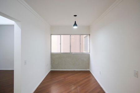 Apartamento para alugar com 67m², 2 quartos e 1 vagaSala