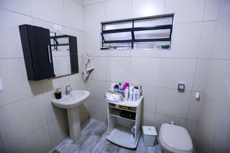 Casa à venda com 85m², 2 quartos e 1 vagaBanheiro