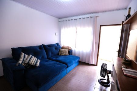 Casa à venda com 85m², 2 quartos e 1 vagaSala