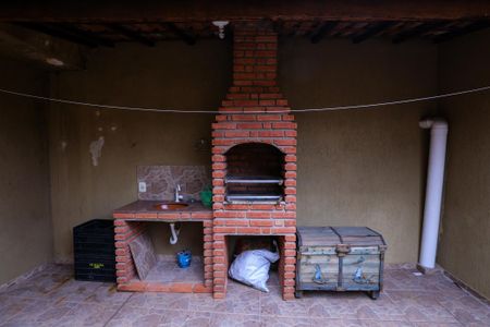 Casa à venda com 85m², 2 quartos e 1 vagaChurrasqueira