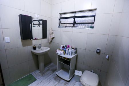 Casa à venda com 85m², 2 quartos e 1 vagaBanheiro