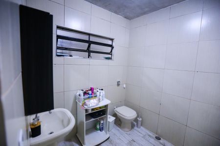 Casa à venda com 85m², 2 quartos e 1 vagaBanheiro