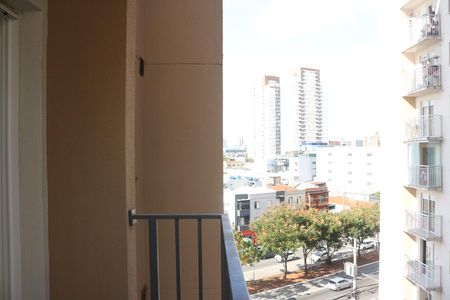 Apartamento para alugar com 38m², 2 quartos e sem vagaVaranda