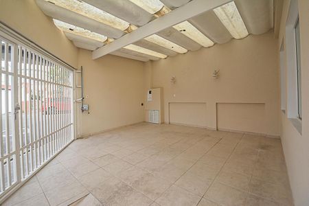 Casa para alugar com 180m², 3 quartos e 2 vagas Casa para alugar com 180m², 3 quartos e 2 vagasGaragem