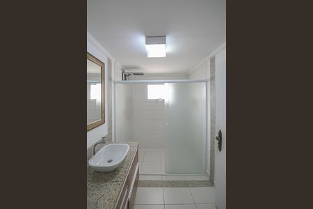Casa para alugar com 180m², 3 quartos e 2 vagas Casa para alugar com 180m², 3 quartos e 2 vagasBanheiro da Suíte