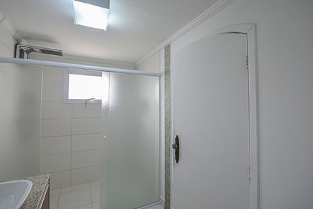 Casa para alugar com 180m², 3 quartos e 2 vagas Casa para alugar com 180m², 3 quartos e 2 vagasBanheiro da Suíte