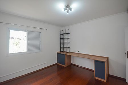 Casa para alugar com 180m², 3 quartos e 2 vagas Casa para alugar com 180m², 3 quartos e 2 vagasQuarto 2