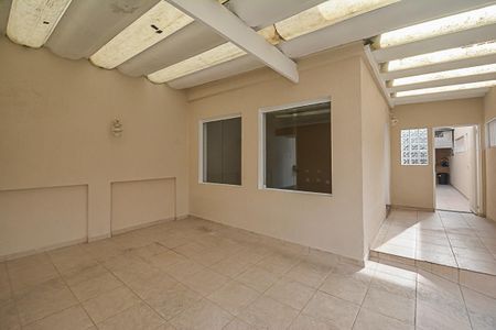 Casa para alugar com 180m², 3 quartos e 2 vagas Casa para alugar com 180m², 3 quartos e 2 vagasGaragem