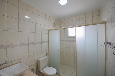 Casa para alugar com 180m², 3 quartos e 2 vagas Casa para alugar com 180m², 3 quartos e 2 vagasBanheiro