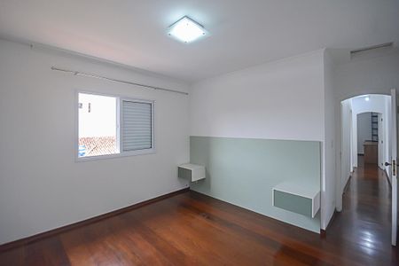 Casa para alugar com 180m², 3 quartos e 2 vagas Casa para alugar com 180m², 3 quartos e 2 vagasQuarto Suíte
