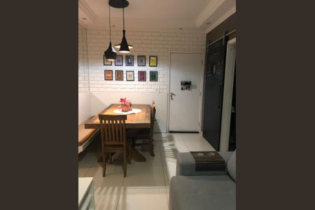 Apartamento à venda com 58m², 2 quartos e 1 vagaSala de Jantar