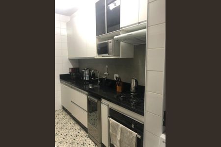 Apartamento à venda com 58m², 2 quartos e 1 vagaCozinha