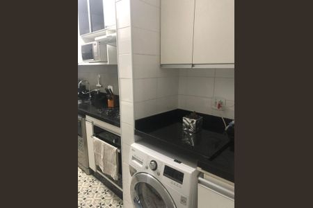 Apartamento à venda com 58m², 2 quartos e 1 vagaCozinha