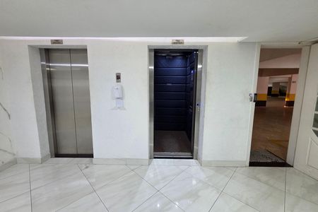 Apartamento para alugar com 116m², 3 quartos e 2 vagas Apartamento para alugar com 116m², 3 quartos e 2 vagasÁrea comum
