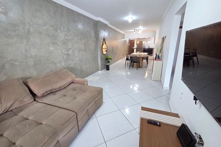 Apartamento para alugar com 116m², 3 quartos e 2 vagas Apartamento para alugar com 116m², 3 quartos e 2 vagasSala
