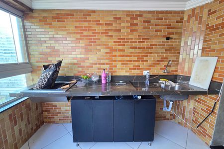 Apartamento para alugar com 116m², 3 quartos e 2 vagas Apartamento para alugar com 116m², 3 quartos e 2 vagasVaranda