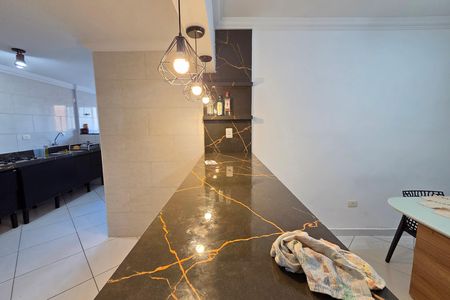 Sala de apartamento para alugar com 3 quartos, 116m² em Canto do Forte, Praia Grande