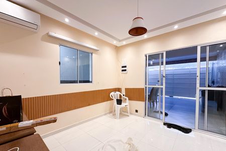 Casa à venda com 120m², 3 quartos e 1 vagaSala