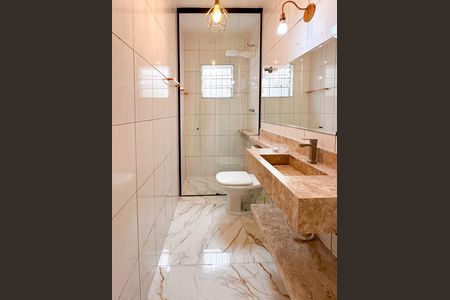 Casa à venda com 120m², 3 quartos e 1 vagaBanheiro da Suíte 1
