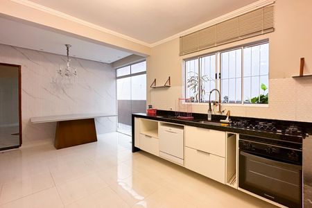 Casa à venda com 120m², 3 quartos e 1 vagaCozinha