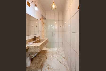 Casa à venda com 120m², 3 quartos e 1 vagaBanheiro da Suíte 1