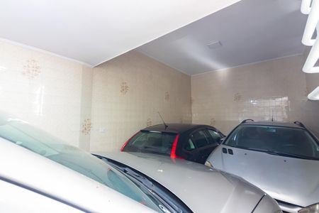 Casa à venda com 155m², 2 quartos e 2 vagas Casa à venda com 155m², 2 quartos e 2 vagasGaragem