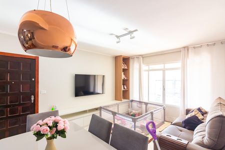 Sala de casa à venda com 2 quartos, 155m² em Vila Osasco, Osasco