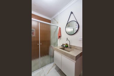 Casa à venda com 155m², 2 quartos e 2 vagas Casa à venda com 155m², 2 quartos e 2 vagasBanheiro