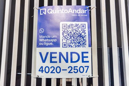 Casa à venda com 155m², 2 quartos e 2 vagas Casa à venda com 155m², 2 quartos e 2 vagasPlaca
