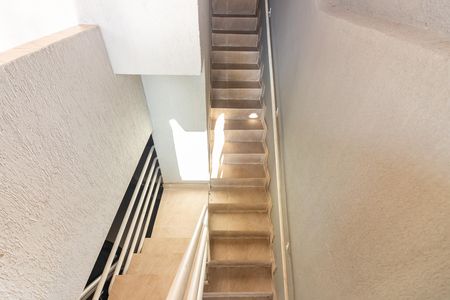 Casa à venda com 155m², 2 quartos e 2 vagas Casa à venda com 155m², 2 quartos e 2 vagasHall