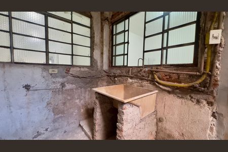 Casa para alugar com 237m², 3 quartos e 1 vaga Casa para alugar com 237m², 3 quartos e 1 vagaÁrea de Serviço