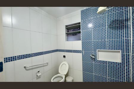 Casa para alugar com 237m², 3 quartos e 1 vaga Casa para alugar com 237m², 3 quartos e 1 vagaBanheiro
