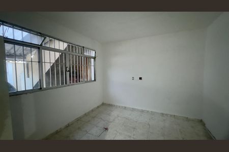 Casa para alugar com 237m², 3 quartos e 1 vaga Casa para alugar com 237m², 3 quartos e 1 vagaQuarto 2