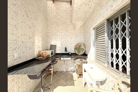 Casa para alugar com 250m², 3 quartos e 4 vagas Casa para alugar com 250m², 3 quartos e 4 vagasÁrea externa